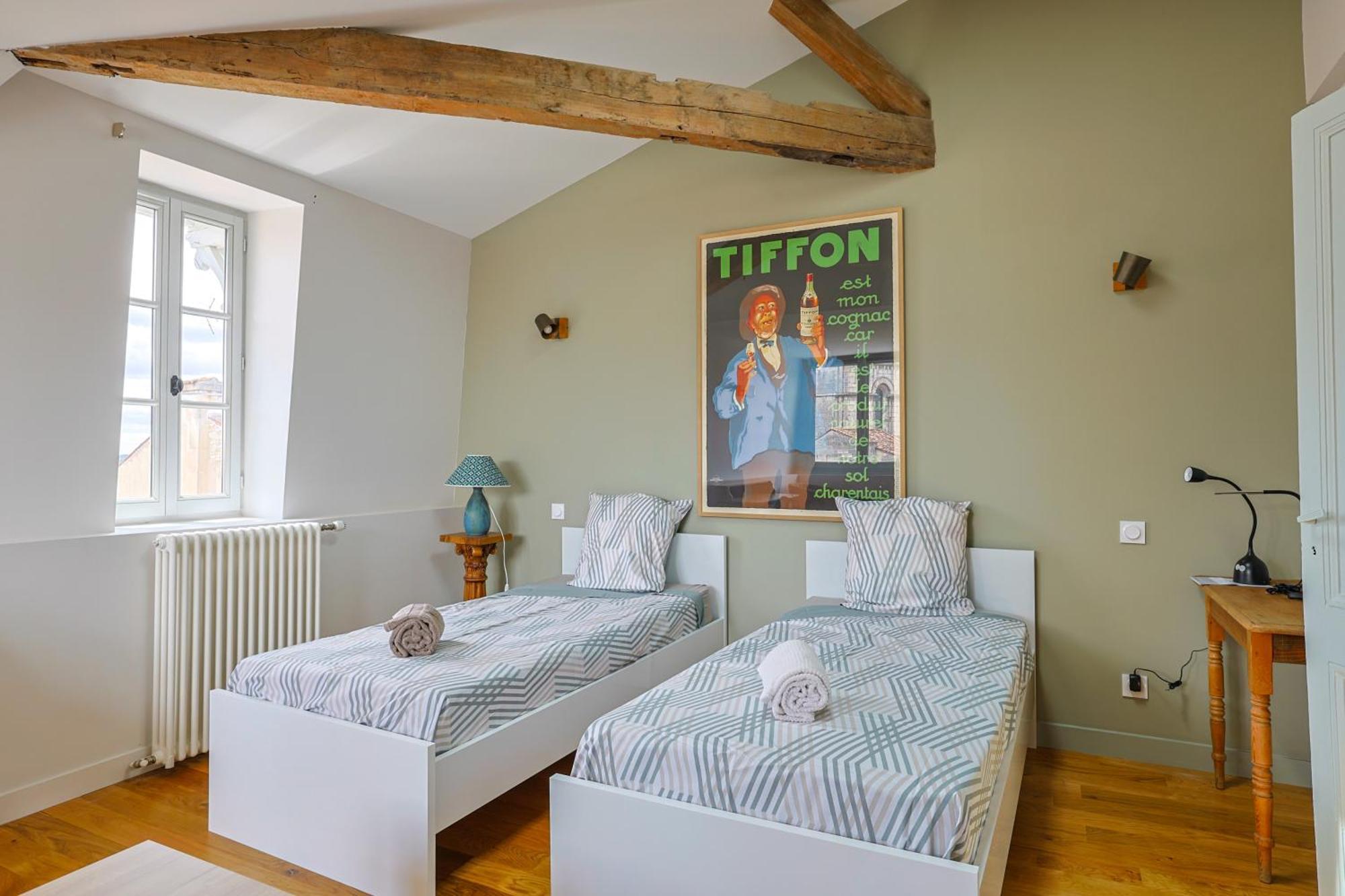 Grand Appartement De Standing #Hypercentre Коньяк Экстерьер фото